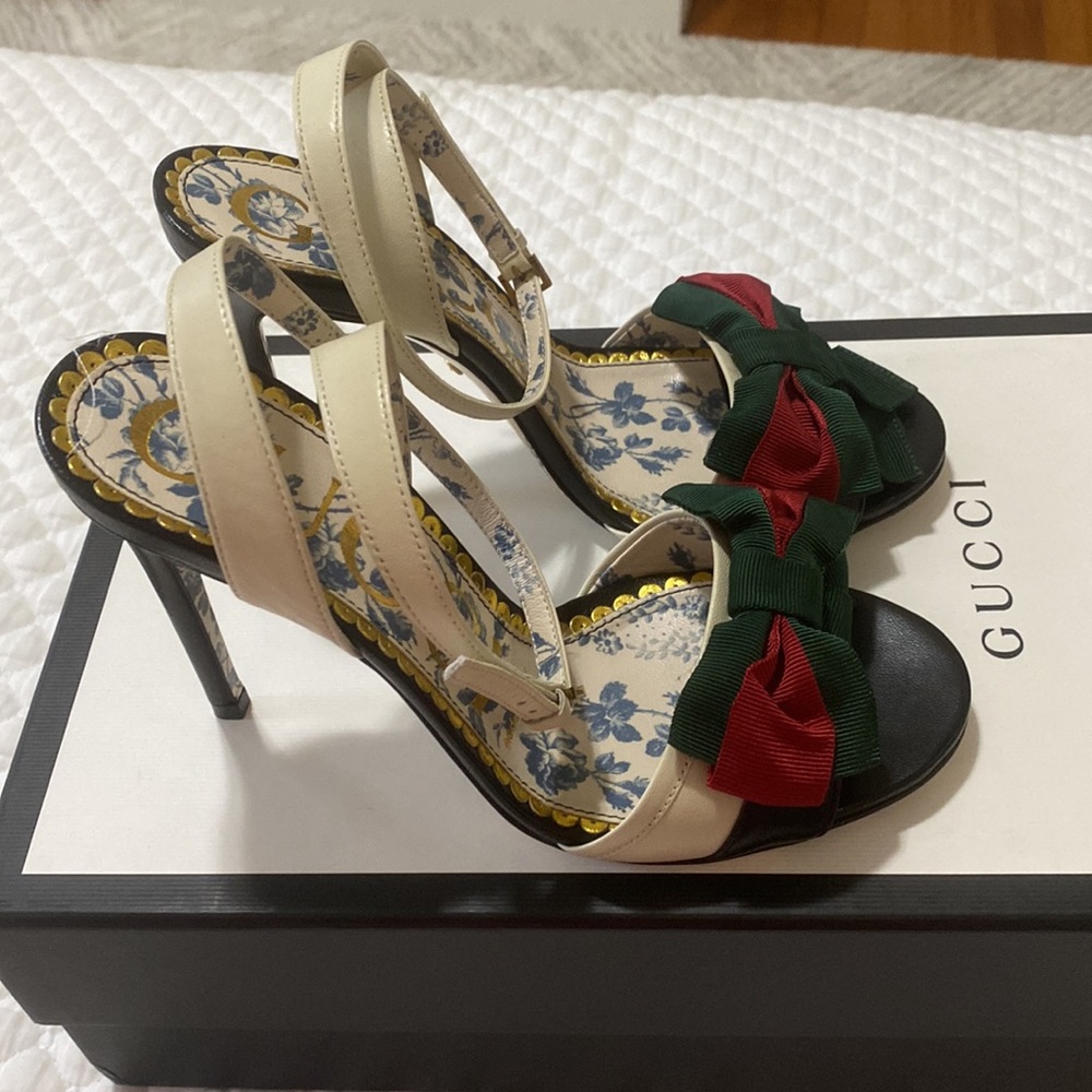 Gucci Heels